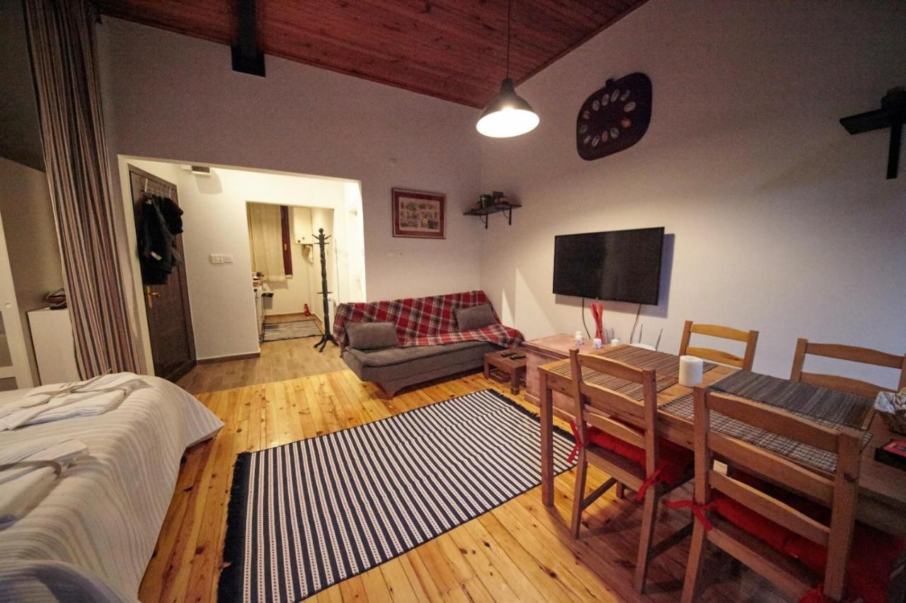 Studio At The Heart Of Taksim Apartamento Istambul Exterior foto